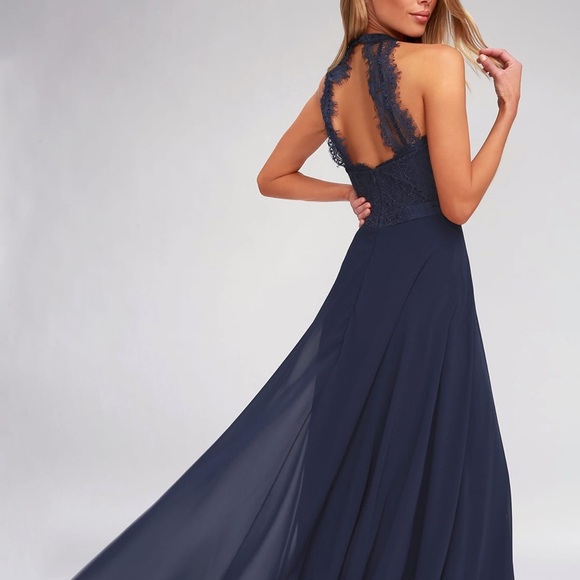 LULU’s prom dress - Picture 2 of 4